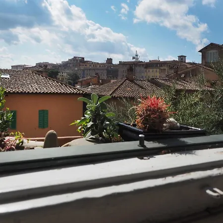 Bed & Breakfast Azzi Comfortably, In The Quietness Of The Historical Centre *