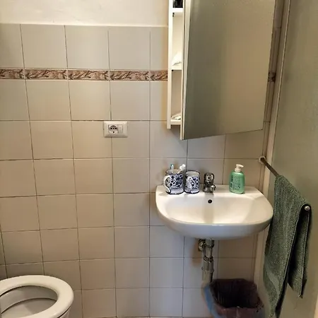 Bed & Breakfast Azzi Comfortably, In The Quietness Of The Historical Centre *